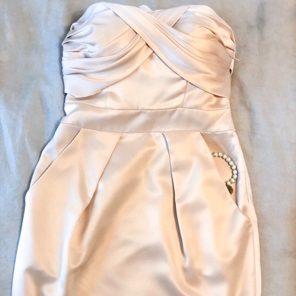 Gorgeous strapless cocktail dress in Champagne! - Picture 1 of 2